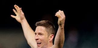 Bulldogs veteran set to play on in 2017