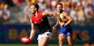 DONE DEAL: Dees, Roos complete player swap