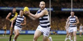 Ablett, Taylor re-sign