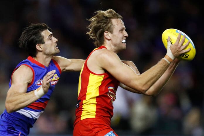 AFL Rd 5 - Western Bulldogs v Gold Coast