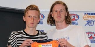 Son of Bombers great signs with college football team