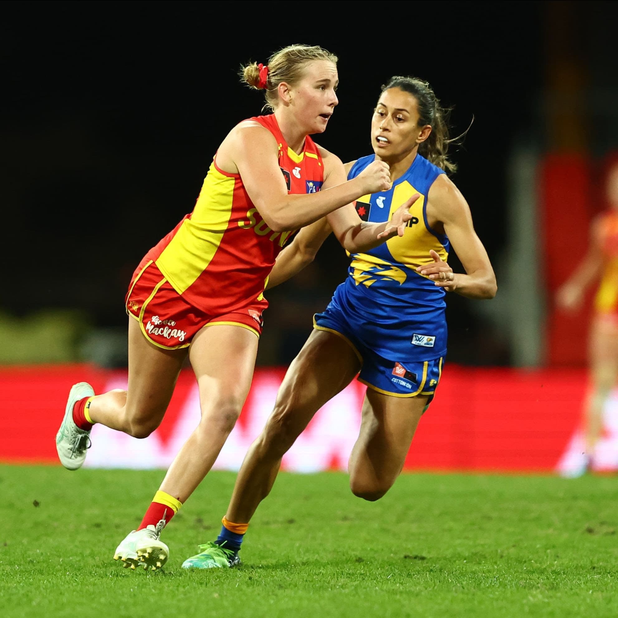 Gold Coast Suns Seek Alternative Venue for AFLW Finals
