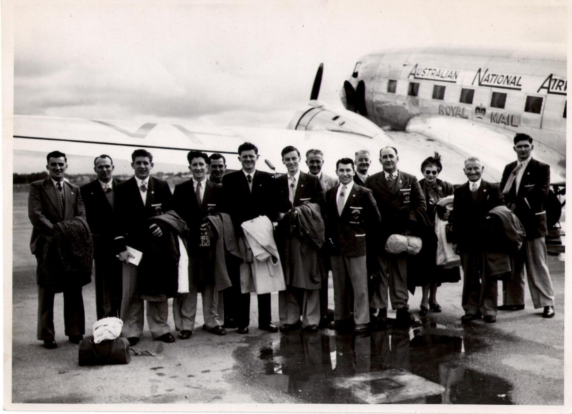 The three-code pioneer who paved the glittering path for Folau and Hunt ...