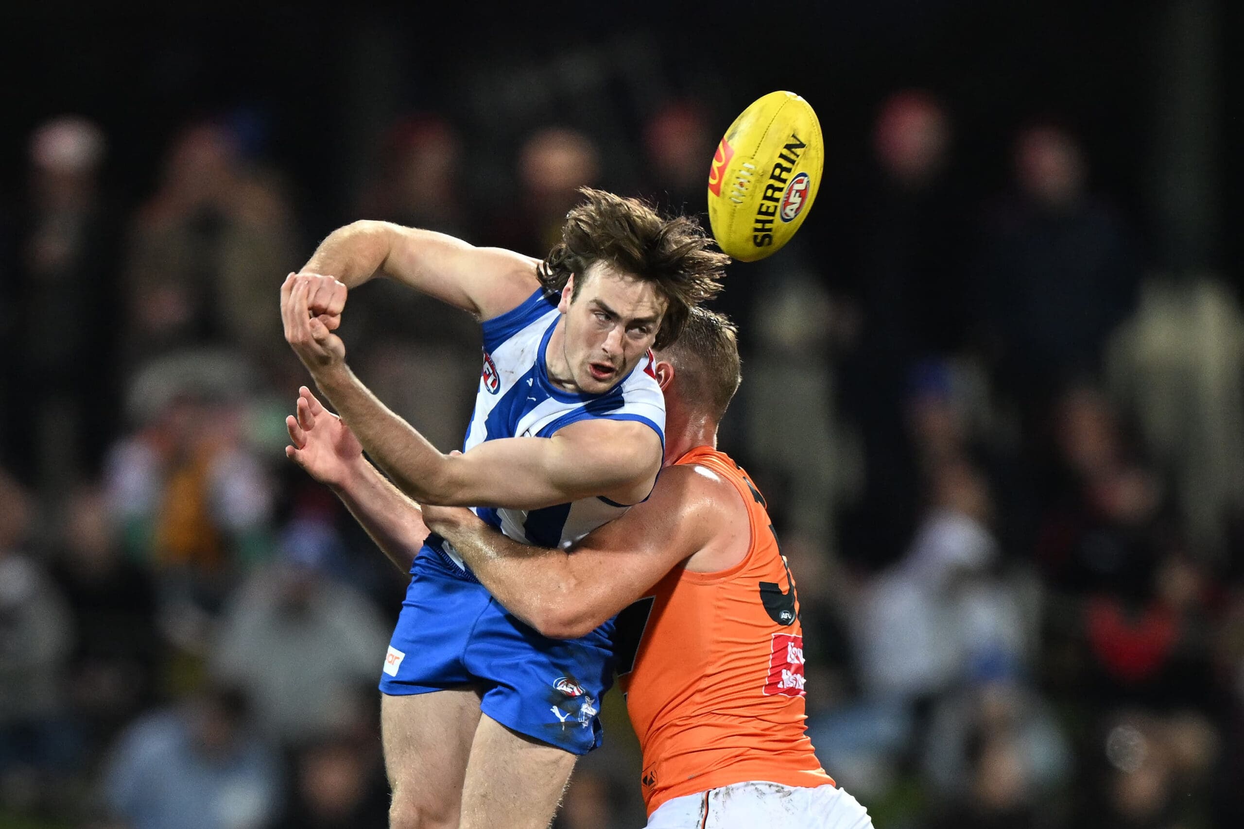 North Melbourne's Wardlaw subbed out of Hawks clash AFL News