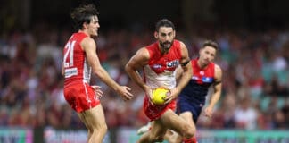 Star's "enormous" performance earns praise as Swans recruit overcomes jellyfish sting to put on dazzling debut
