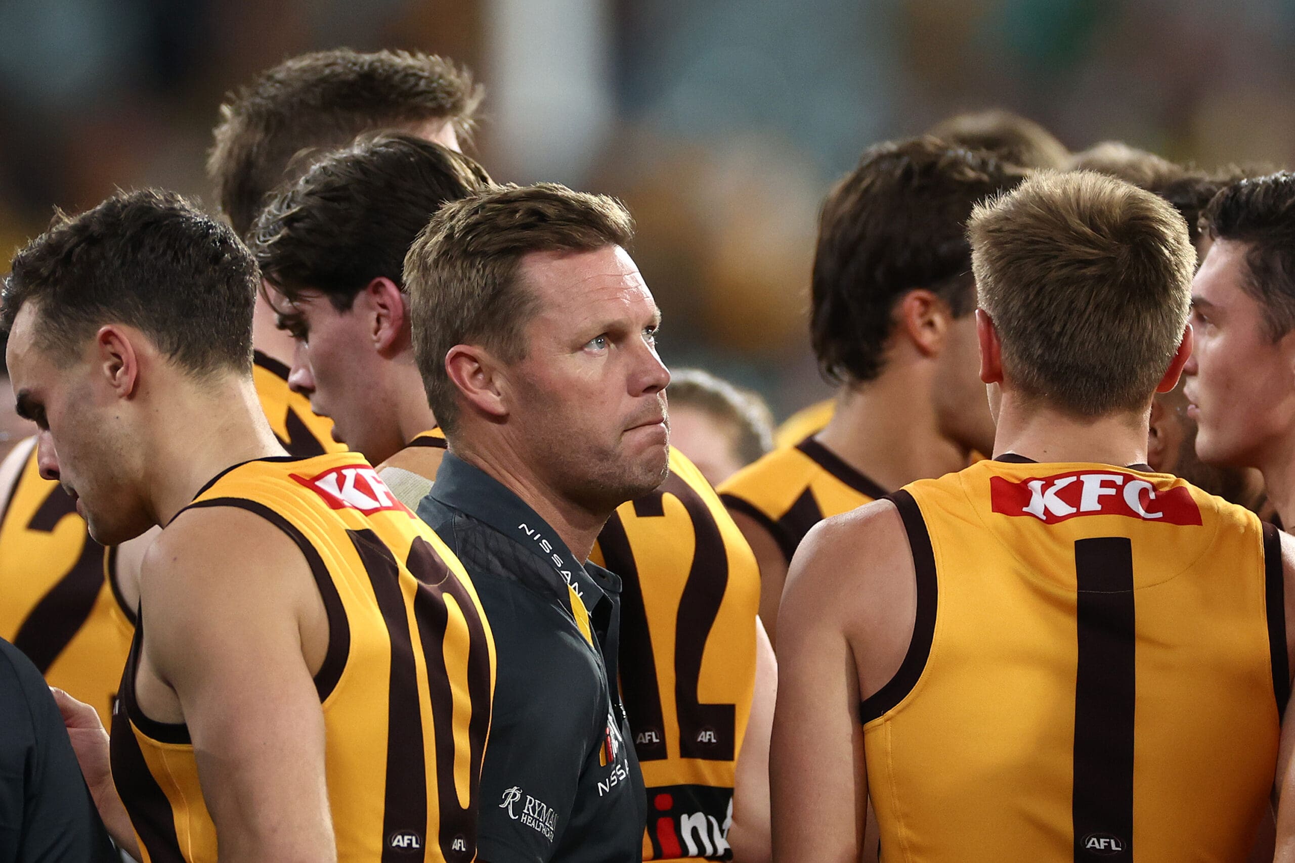 Hawthorn coach speaks on massive quarter-time spray