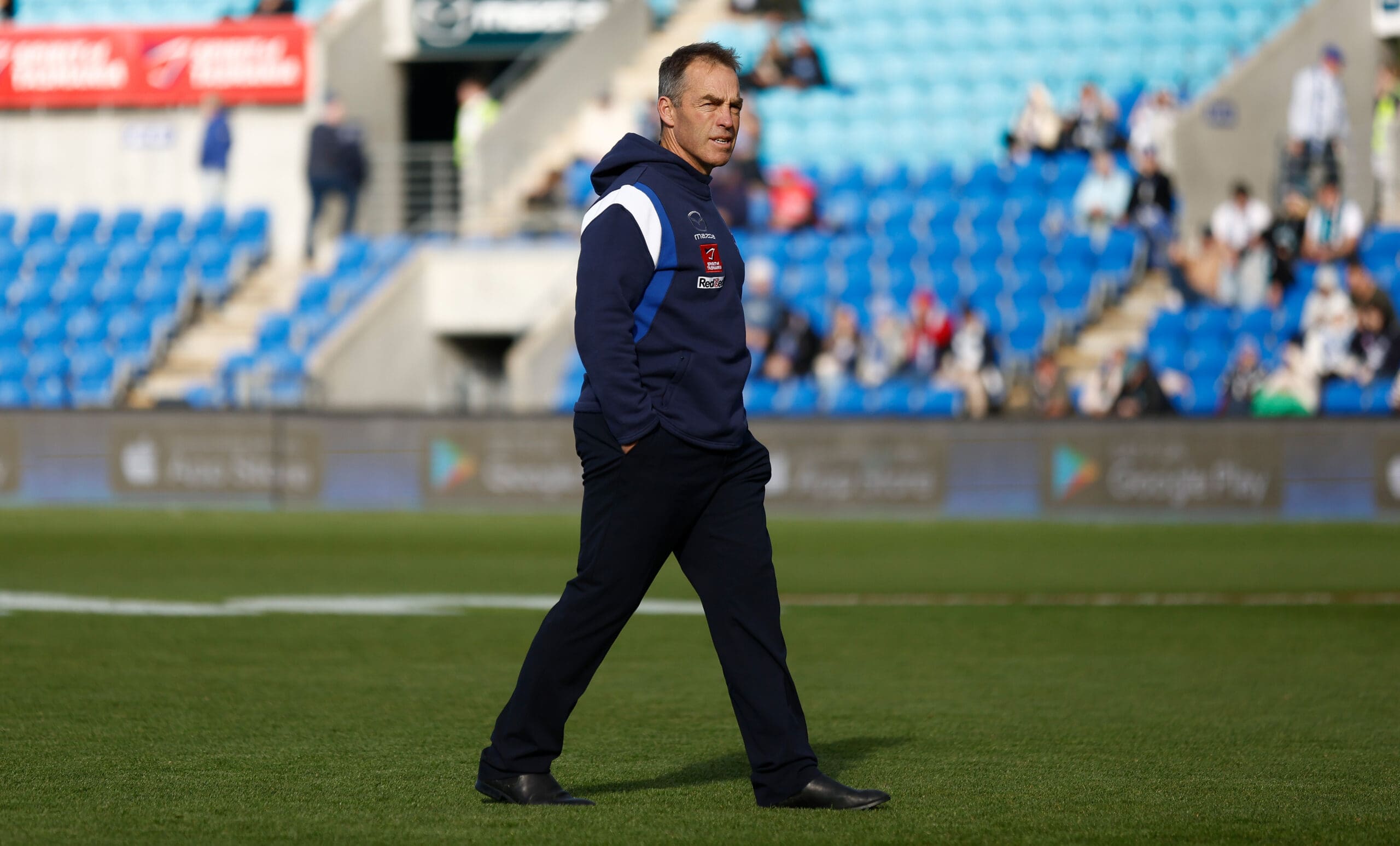 AFL reportedly investigating incident involving North Melbourne coach Alastair Clarkson
