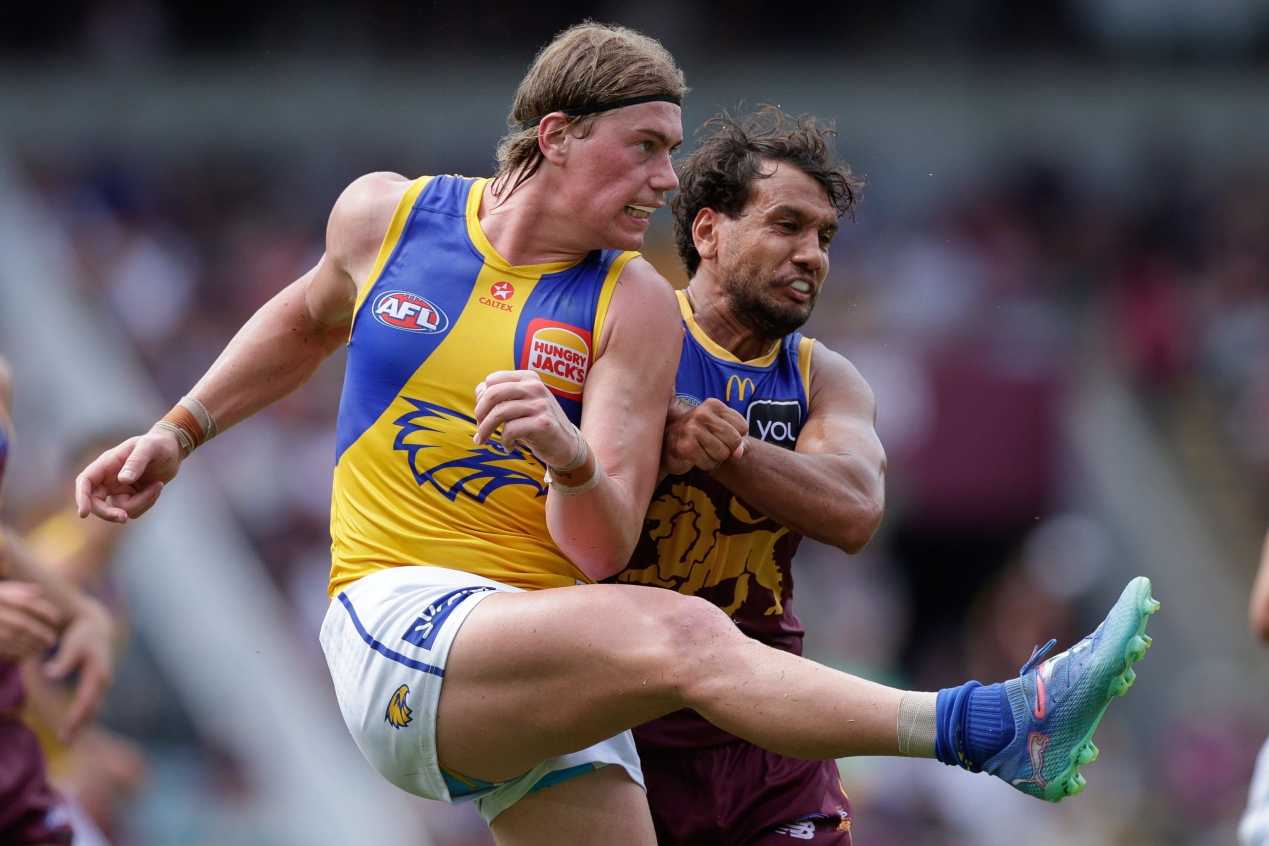BRISBANE, AUSTRALIA - MARCH 23: Harley Reid of the Eagles in action during the 2025 AFL Round 02 match between the Brisbane Lions and the West Coast Eagles at The Gabba on March 23, 2025 in Brisbane, Australia. (Photo by Russell Freeman/AFL Photos via Getty Images)