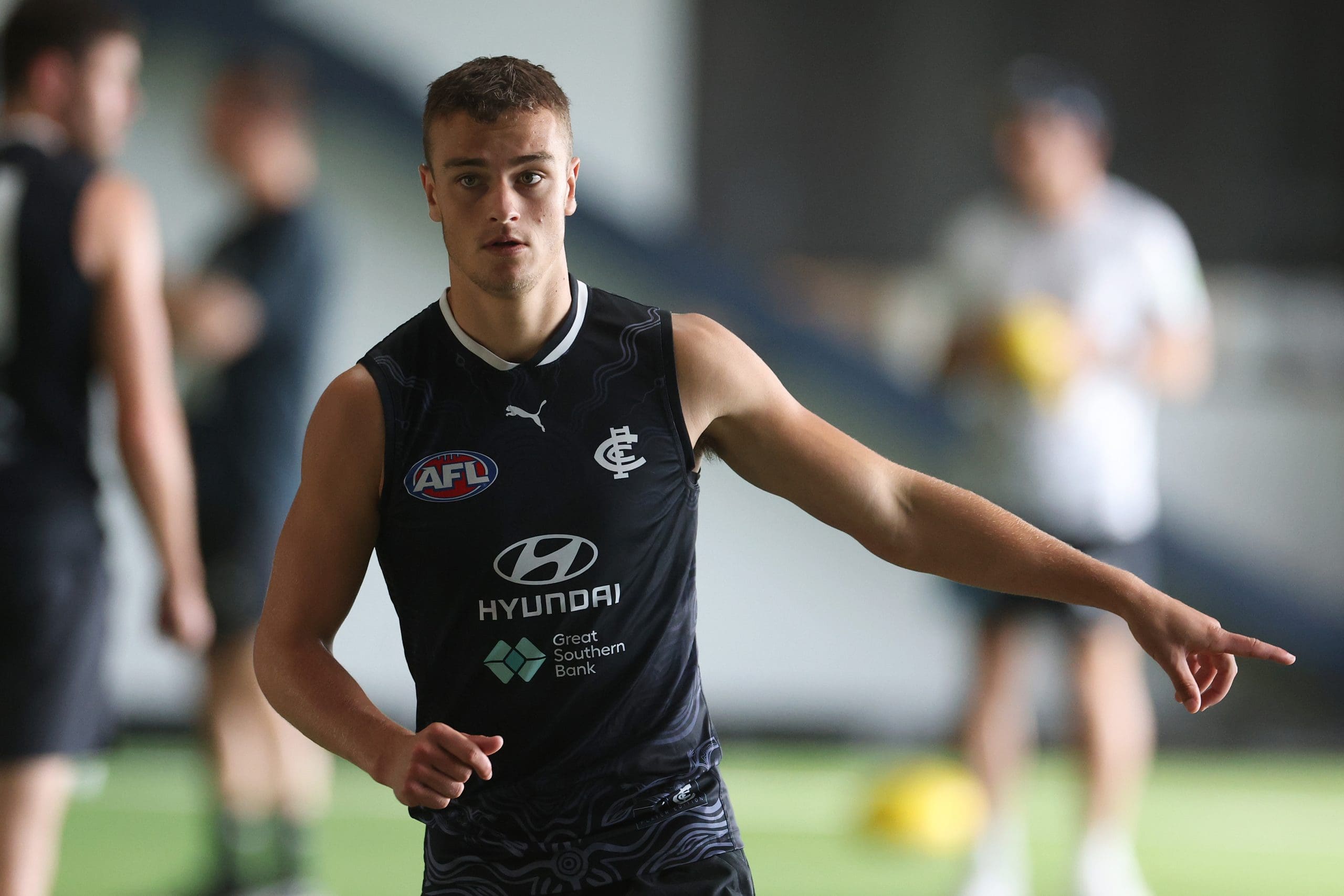 MELBOURNE, AUSTRALIA - MARCH 12: Will White of the Blues gestures during a Carlton Blues AFL training session at Ikon Park on March 12, 2025 in Melbourne, Australia. (Photo by Daniel Pockett/Getty Images)