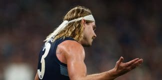 GEELONG, AUSTRALIA - MAY 22: Bailey Smith of the Cats reacts during the round 11 AFL match between Geelong Cats and Western Bulldogs at GMHBA Stadium, on May 22, 2025, in Geelong, Australia. (Photo by Morgan Hancock/Getty Images)