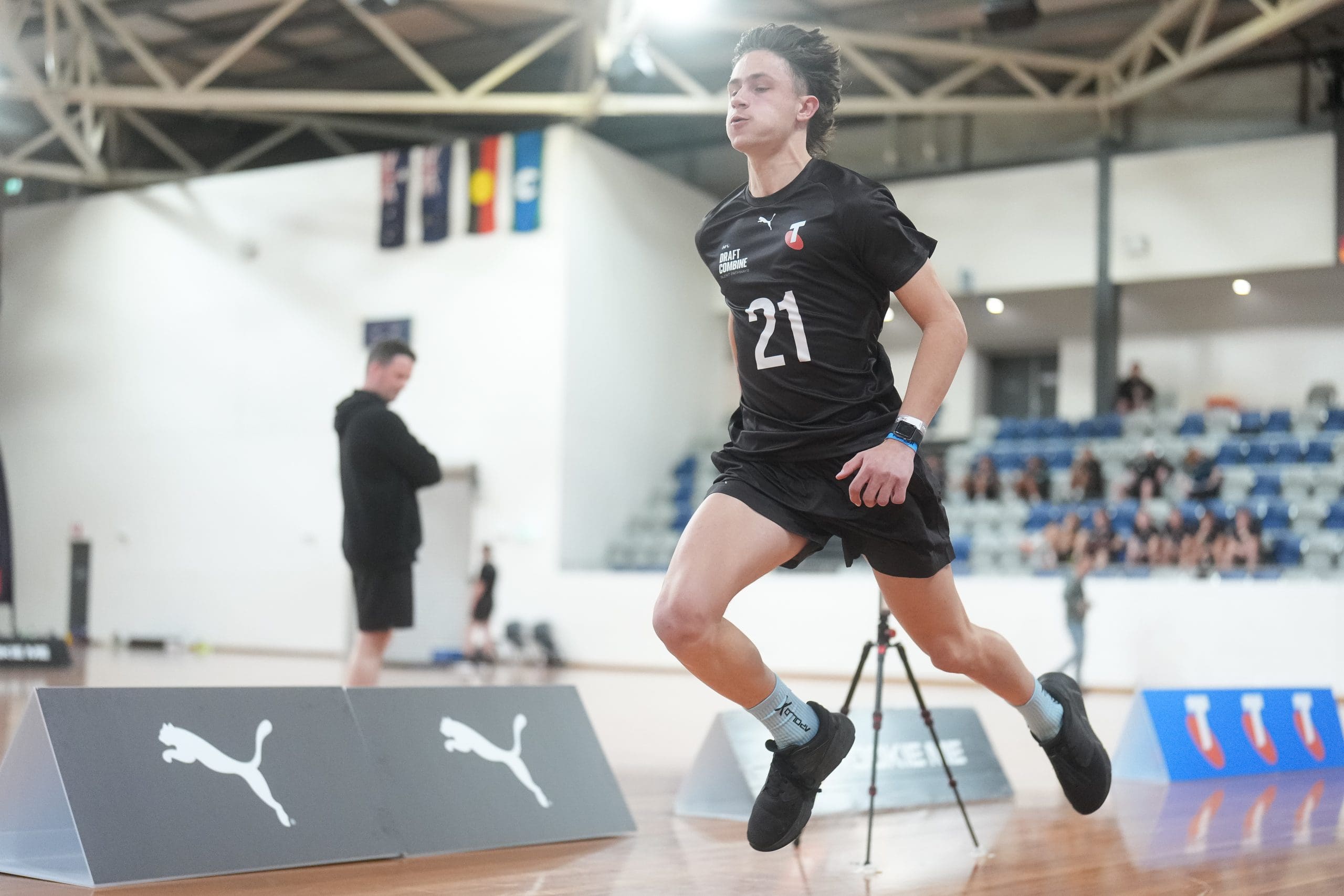 MELBOURNE, AUSTRALIA - OCTOBER 05: Oskar Taylor running on October 05, 2025 in Melbourne, Australia. (Photo by Asanka Ratnayake/AFL Photos/via Getty Images)