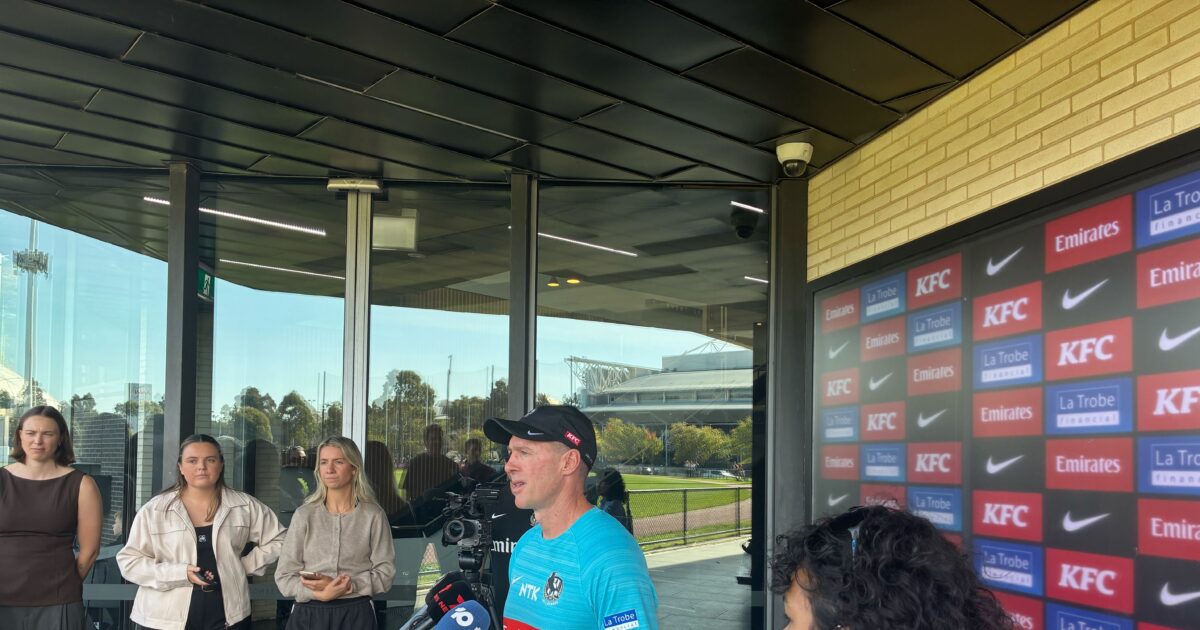 Collingwood make selection call on star trio